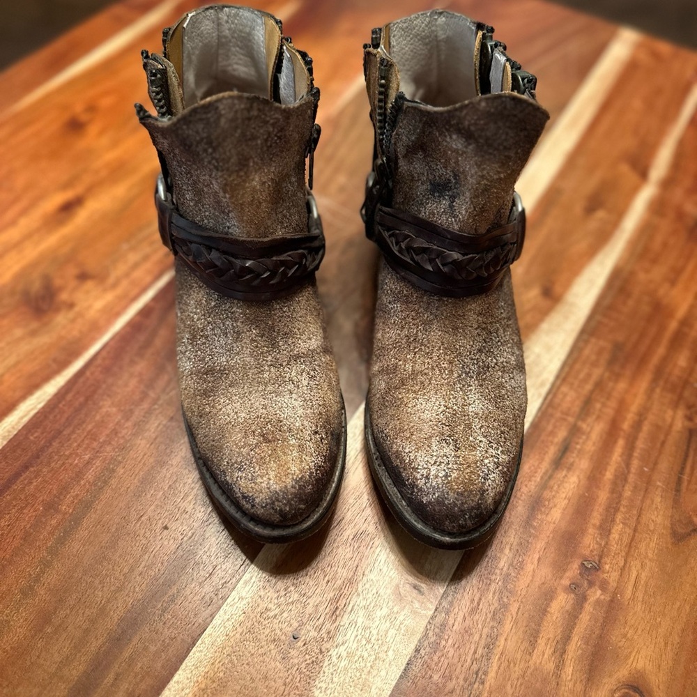 Freebird by Steven Clash Western Distressed Leather Rusty  Ankle Boot, Size 9 - Picture 2 of 9